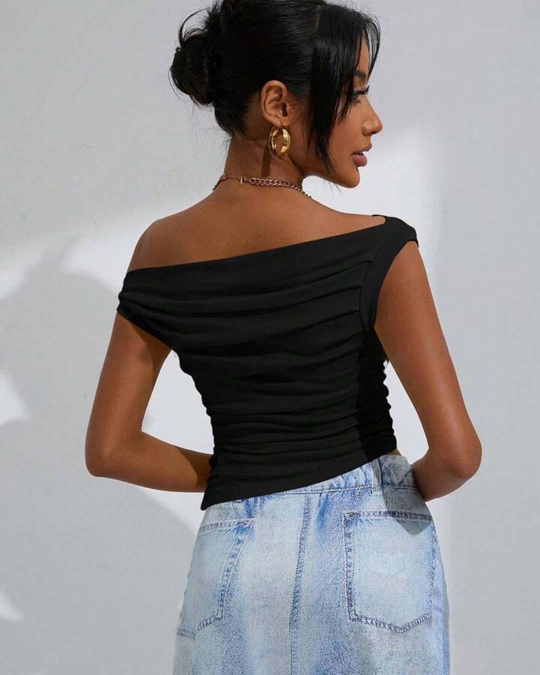 Solid Color Gathered Edge Crop Top - Image 3
